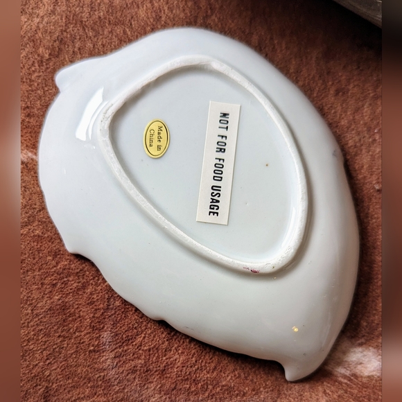 Porcelain Leaf Collectible 22kt Gold Trim Genuine Porcelain Dish In Original Box - Picture 10 of 10